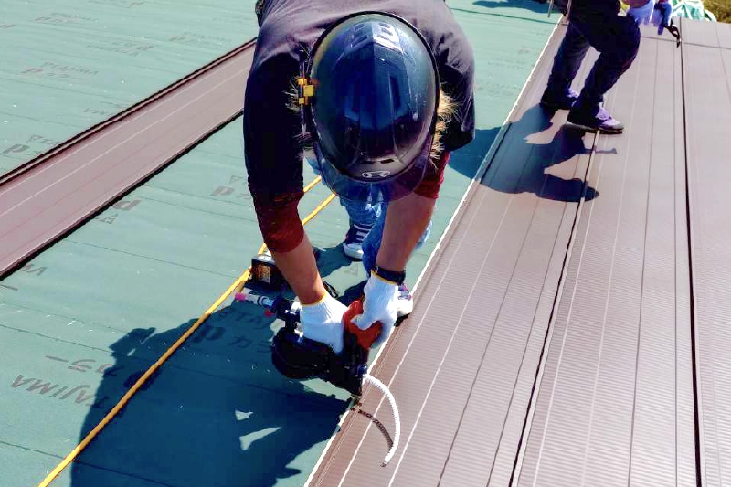 屋根葺き替え工事