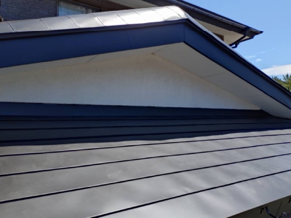 大潟村の屋根張替え施工事例